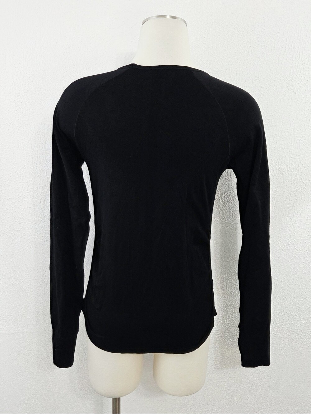 Quince Seamless Ruched Long Sleeve Top black athletic athleisure women's large - Picture 4 of 7